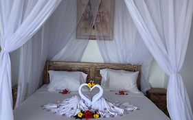 LAHANGAN SWEET cottages